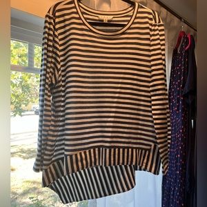 CAbi NWOT strip A-Semectrical t-shirt long sleeved top XL White and Navy Stripe
